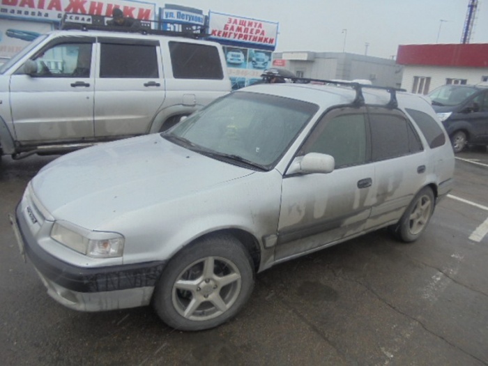 Toyota Sprinter Carib багажник